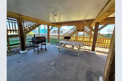 12929 John Reynolds Road, Galveston, TX 77554 - Photo 41