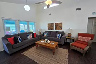 12929 John Reynolds Rd, Galveston, TX 77554 - Photo 17
