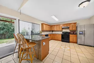 22702 Melham Ln, Spring, TX 77373 - Photo 3
