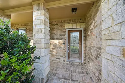 9619 Indian Trl, Mont Belvieu, TX 77580 - Photo 3