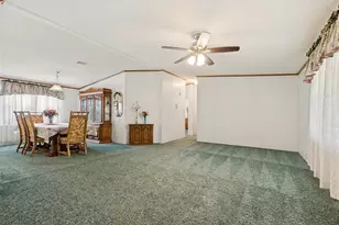 17418 Fx Ball Dr, Elmendorf, TX 78112 - Photo 5