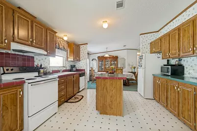 17418 Fx Ball Drive, Elmendorf, TX 78112 - Photo 9