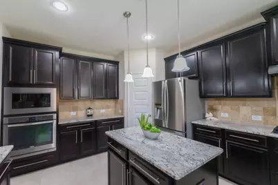 2207 Hannah Creek Court, Pearland, TX 77089 - Photo 5