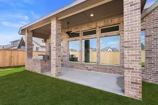 613 Drilling Dr, League City, TX 77573 - Photo 9