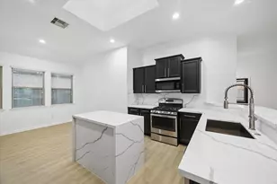 8819 Alicia Dr, Tomball, TX 77375 - Photo 13