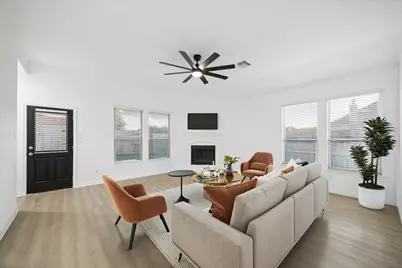 8819 Alicia Drive, Tomball, TX 77375 - Photo 5