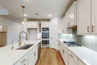 21010 Red Arbutus Court, Tomball, TX 77377 - Photo 19