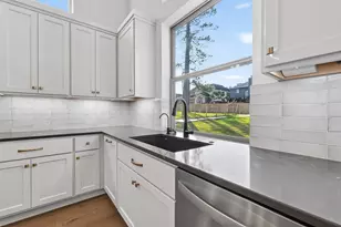 1020 Prescott Dr, Conroe, TX 77301 - Photo 15