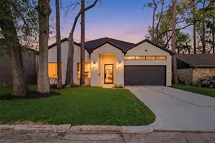 934 Autumn Oaks Dr, Houston, TX 77079 - Photo 1