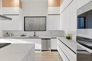 934 Autumn Oaks Dr, Houston, TX 77079 - Photo 11