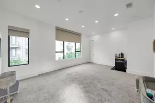 3207 Revere St, Houston, TX 77098 - Photo 37