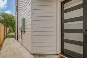 1616 Benson St, Houston, TX 77020 - Photo 5