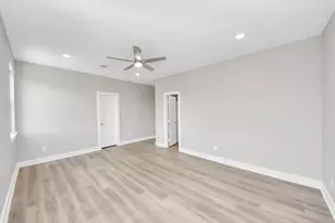 2608 Campbell St, Houston, TX 77026 - Photo 31
