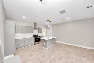 2608 Campbell St, Houston, TX 77026 - Photo 19