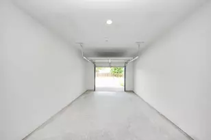 2608 Campbell St, Houston, TX 77026 - Photo 39
