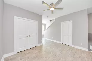 2608 Campbell St, Houston, TX 77026 - Photo 13