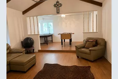 1188 E Oak Street, La Grange, TX 78945 - Photo 3