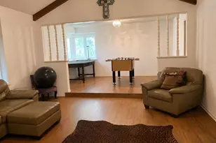 1188 E Oak St, La Grange, TX 78945 - Photo 3