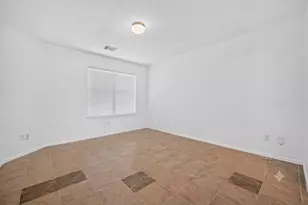 12710 Paso Del Flores Drive, Houston, TX 77045 - Photo 15