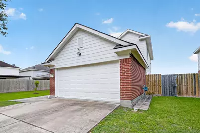 12710 Paso Del Flores Drive, Houston, TX 77045 - Photo 3