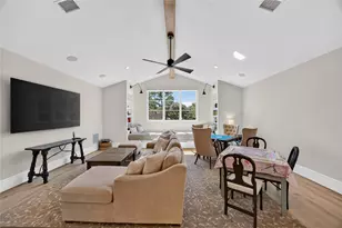 13915 Queensbury Ln, Houston, TX 77079 - Photo 19
