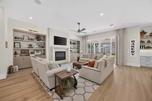 13915 Queensbury Ln, Houston, TX 77079 - Photo 11