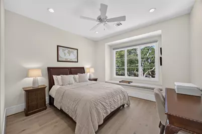 13915 Queensbury Lane, Houston, TX 77079 - Photo 21