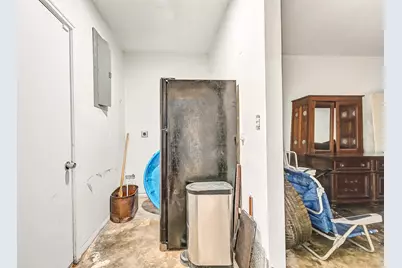 6605 Fairway Drive, Galveston, TX 77551 - Photo 25