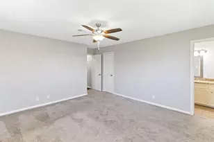 127 Talisman St, Lake Jackson, TX 77566 - Photo 13
