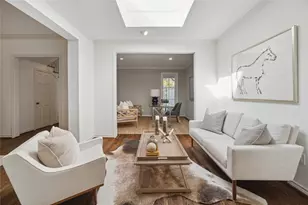 10 S Briar Hollow Ln, Houston, TX 77027 - Photo 11