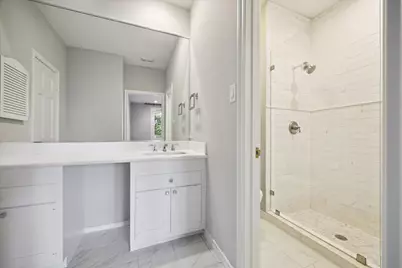 10 S Briar Hollow Lane #87, Houston, TX 77027 - Photo 25