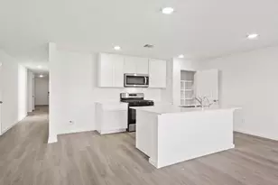 2308 Perdido Bay Ln, Sealy, TX 77474 - Photo 5
