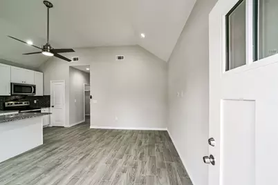 16613 E Lynbrook, Montgomery, TX 77316 - Photo 3