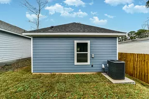 16613 E Lynbrook, Montgomery, TX 77316 - Photo 25