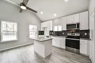 16613 E Lynbrook, Montgomery, TX 77316 - Photo 5