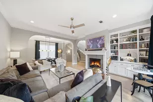 1707 Welch St, Houston, TX 77006 - Photo 11
