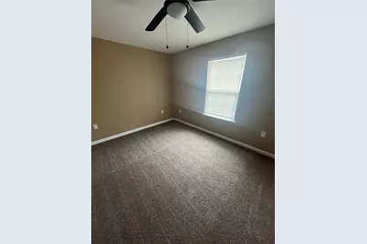 100 N 18th Avenue N, Texas City, TX 77590 - Photo 5