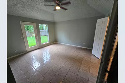 1703 Clear Valley Drive, Houston, TX 77014 - Photo 11