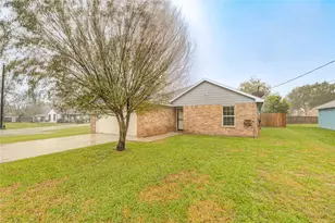 503 W Linney St, Dayton, TX 77535 - Photo 1