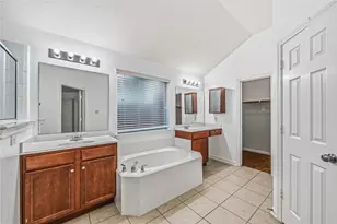 13218 Rustic Garden Dr, Houston, TX 77083 - Photo 25