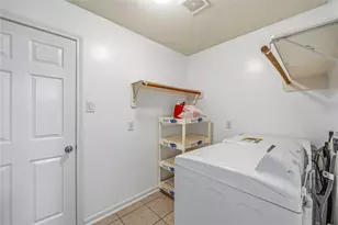 13218 Rustic Garden Dr, Houston, TX 77083 - Photo 21
