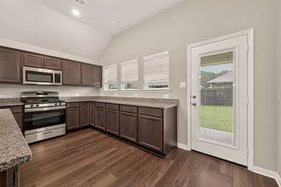 12038 Summertime Drive, Willis, TX 77318 - Photo 9