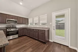12038 Summertime Dr, Willis, TX 77318 - Photo 9