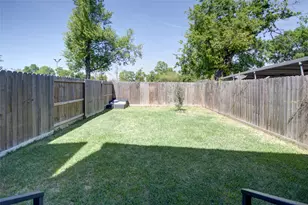 5113 Hershe St, Houston, TX 77020 - Photo 13