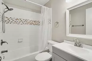 9405 Vicksburg Ave, Texas City, TX 77591 - Photo 19