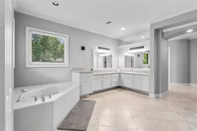 13406 Pinnacle Place, Houston, TX 77069 - Photo 15