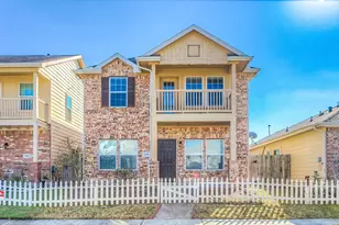 7239 Autumn Sun Dr, Houston, TX 77083 - Photo 1