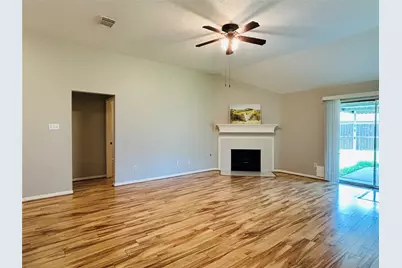 1404 Helmsley Drive, Rosenberg, TX 77471 - Photo 15
