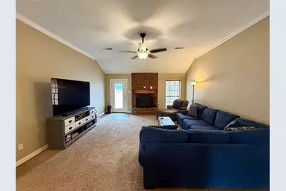 1503 Avenue H, Danbury, TX 77534 - Photo 11