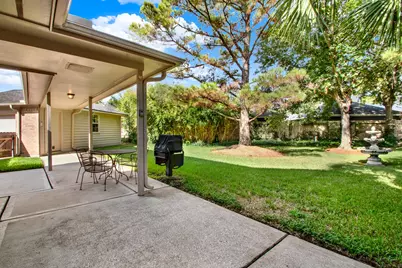 12730 Melvern Court, Houston, TX 77041 - Photo 33